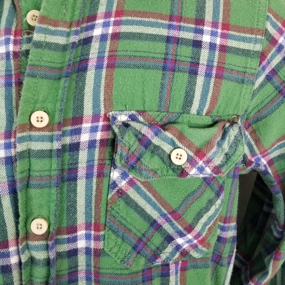 Bluenotes M Green Plaid Flannel Button-Down Shirt - Picture 3 of 8